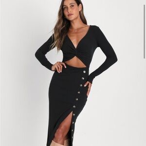 Lulu’s XS Black Ribbed Long Sleeve Twist-Front Midi Dress